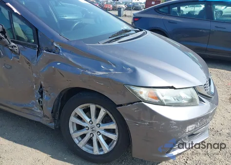 2015 Honda Civic Lx из США, поврежденный, VIN 19XFB2F54FE705306